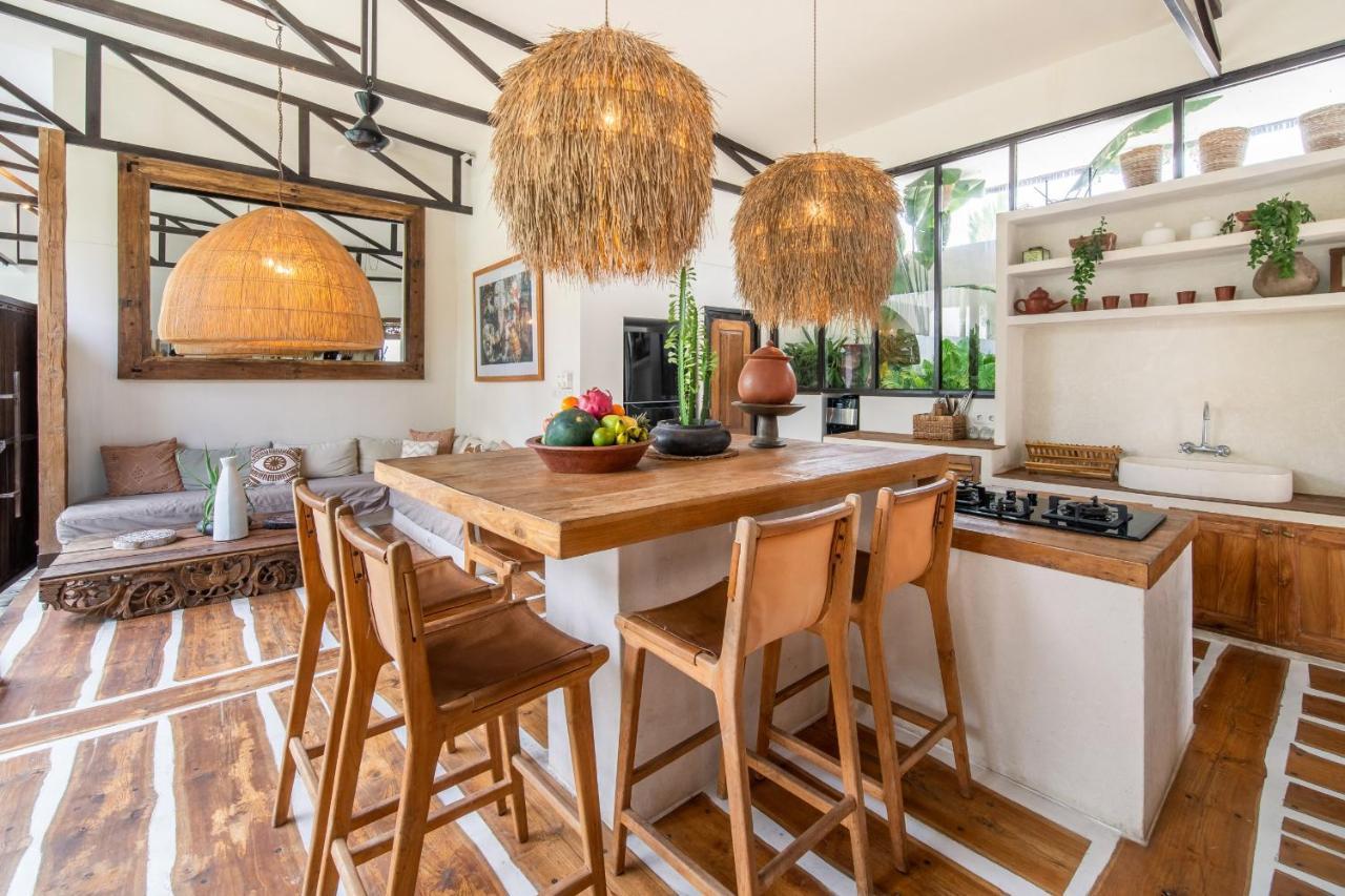 Villa Yogi Surf 2 Canggu Luaran gambar
