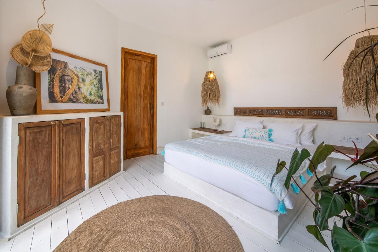 Villa Yogi Surf 2 Canggu Luaran gambar