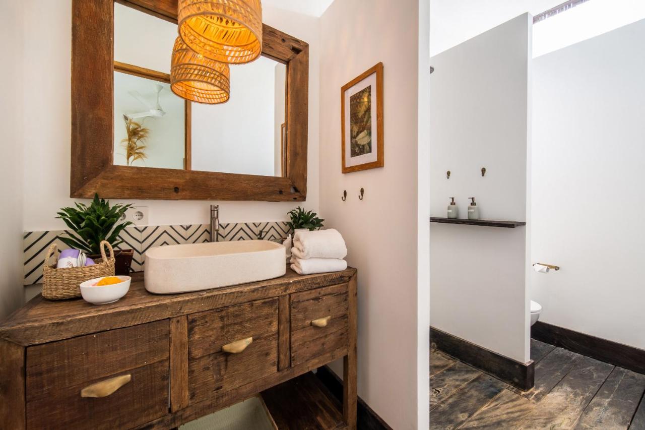 Villa Yogi Surf 2 Canggu Luaran gambar